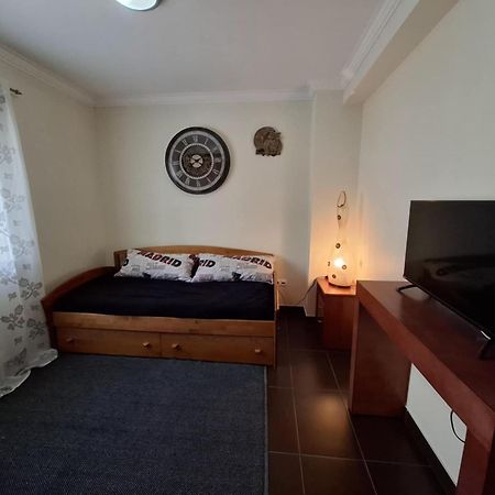 Guesthouse, Ap Verissimo Назаре Экстерьер фото