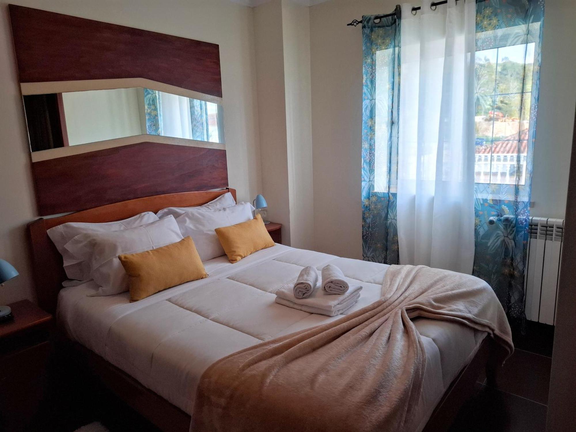 Guesthouse, Ap Verissimo Назаре Экстерьер фото